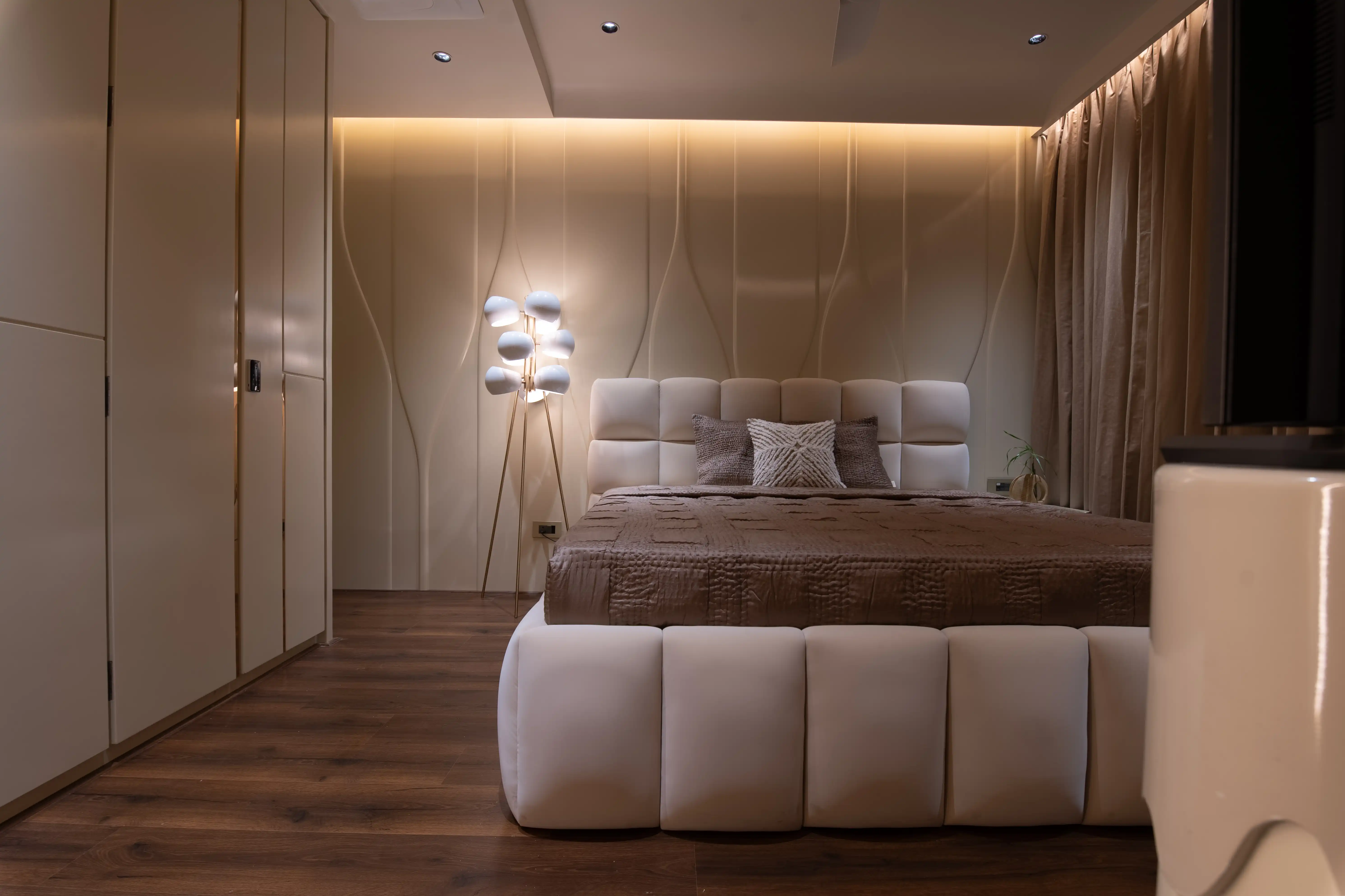 oberoi exquisite interior design by lifeskapes